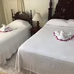 Hunters Villa