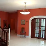Mangowalk Manor