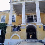 Villa Chinnor-Kent Ave