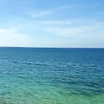 Evelin\'S On The Beach