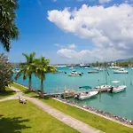 D\'Escape At Seawind On The Bay