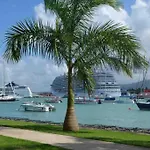 D\'Escape At Seawind On The Bay