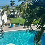 Turquoise Sea Villa