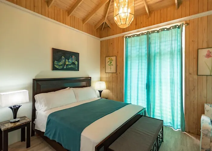 Luxury Bogue Village Duplex Apartment