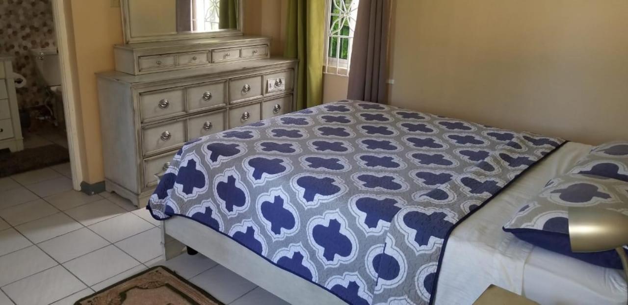 Chaudhry House Villa Montego Bay