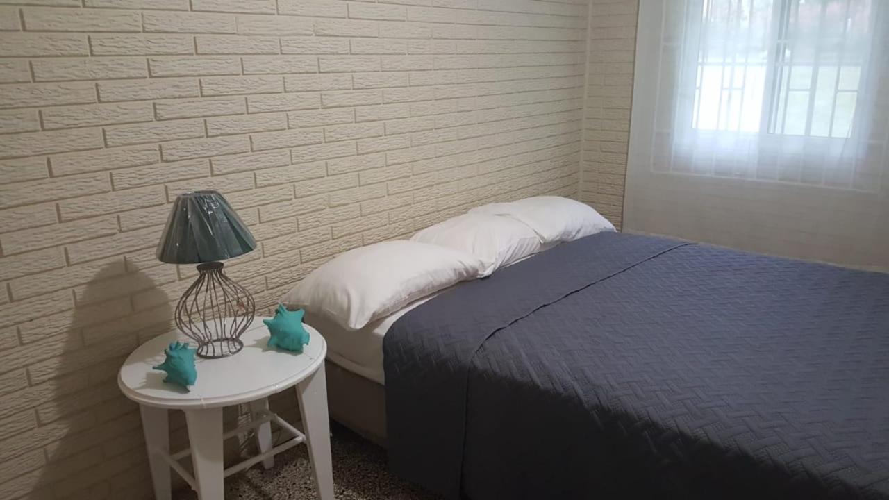 Holiday home Saltaire Rose Hall 10 Mins Hike To