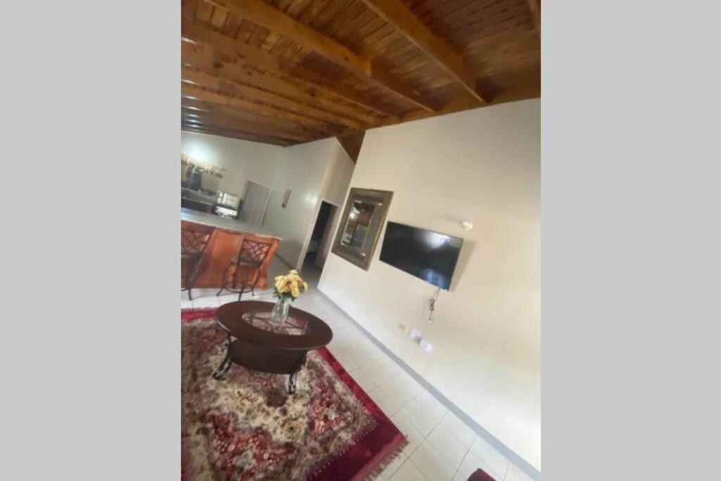 Relax And Enjoy Tranquility @ Peace Palace, Mobay Apartamento *
