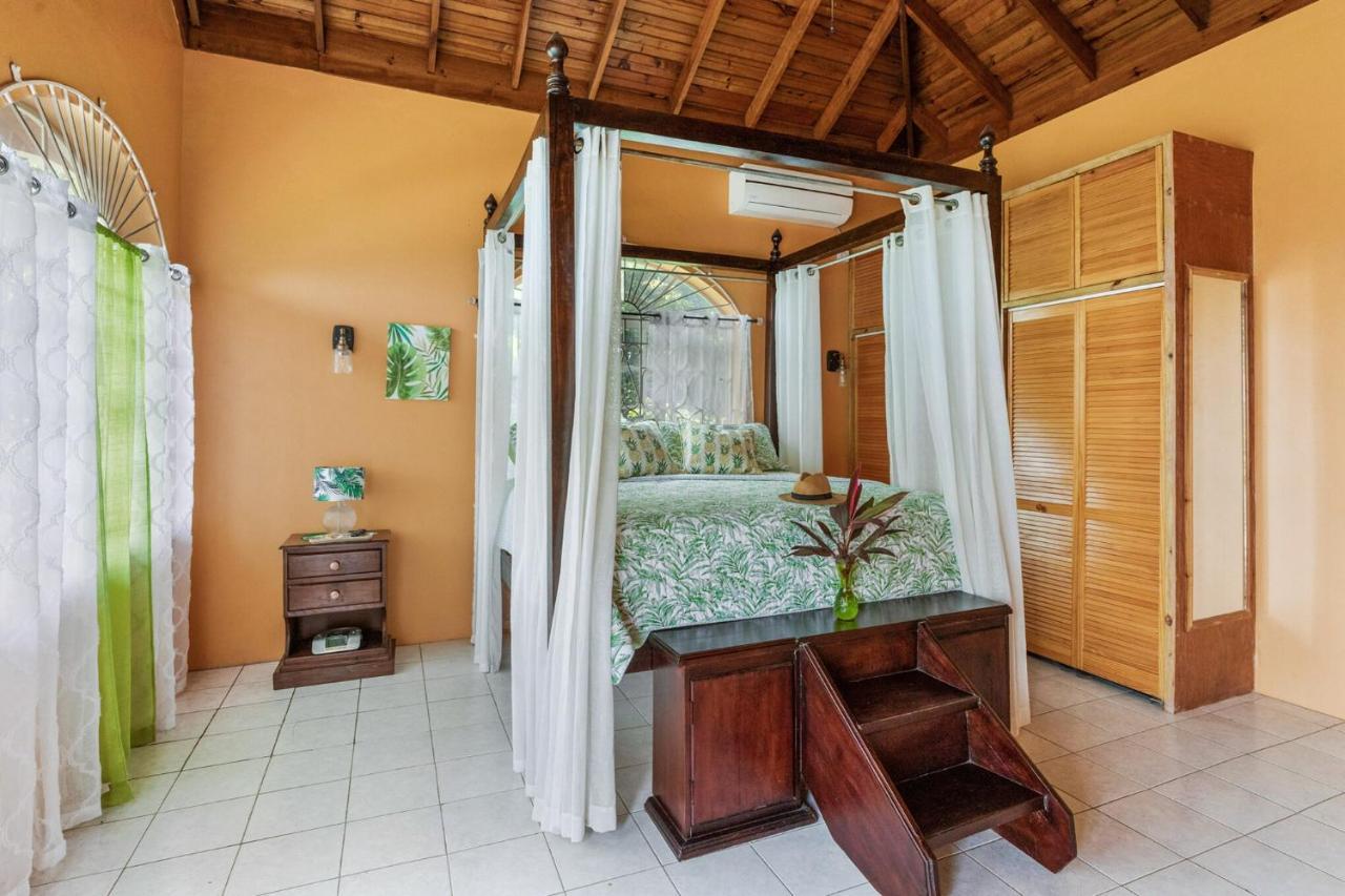 Villa Yanceylargo- 4br Jacuzzi & Mountain Views