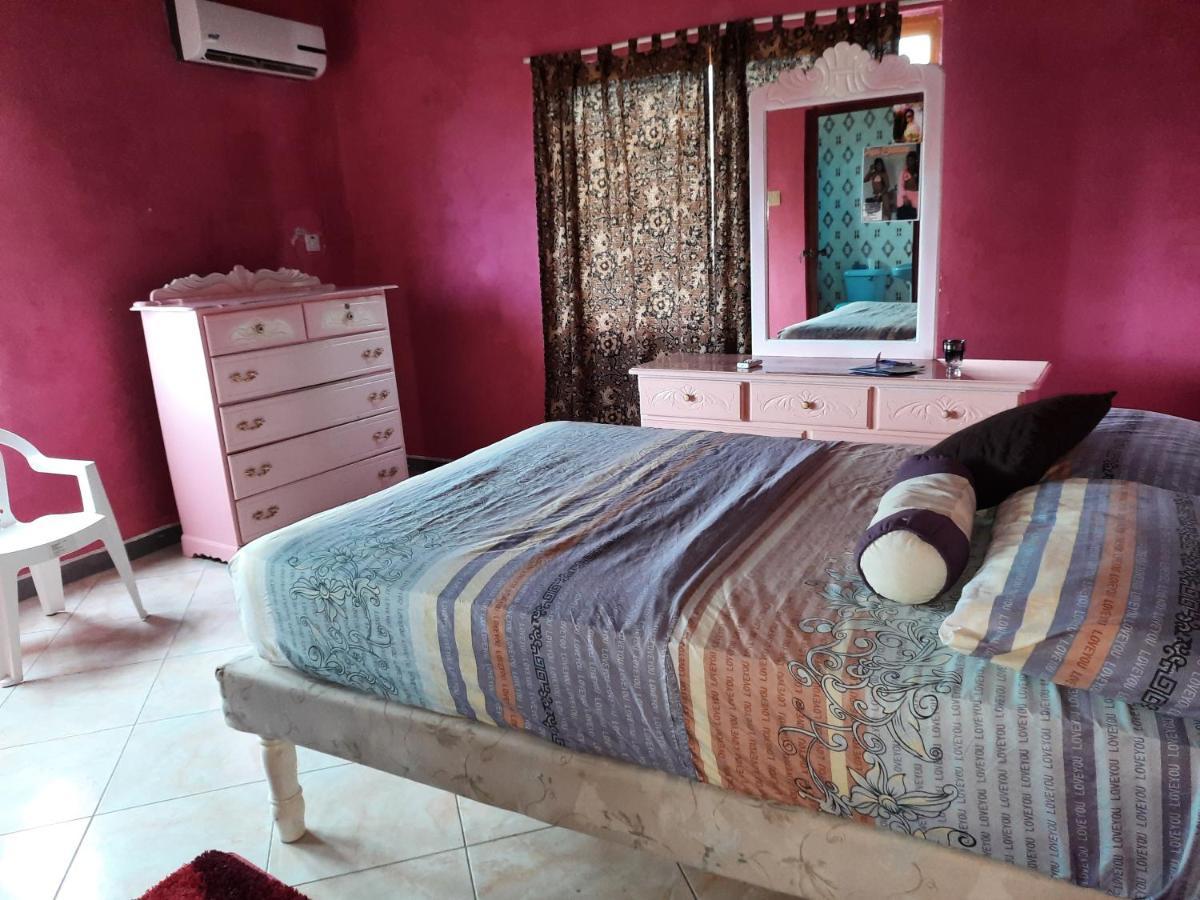 Casa de hóspedes Burg Ann's Montego Bay