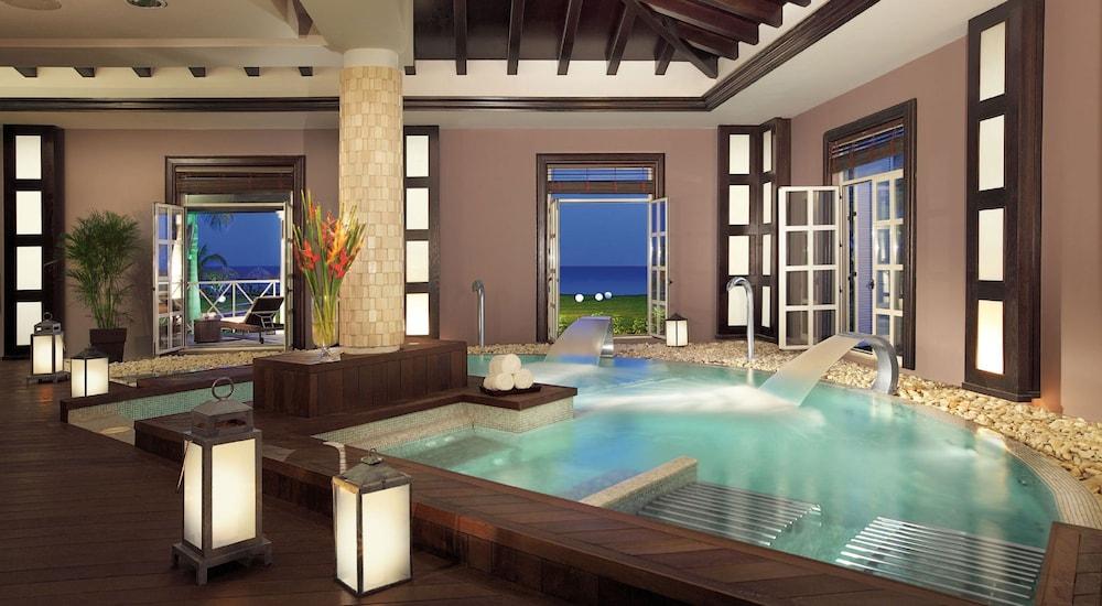 Secrets Wild Orchid Adults Only 5* Montego Bay