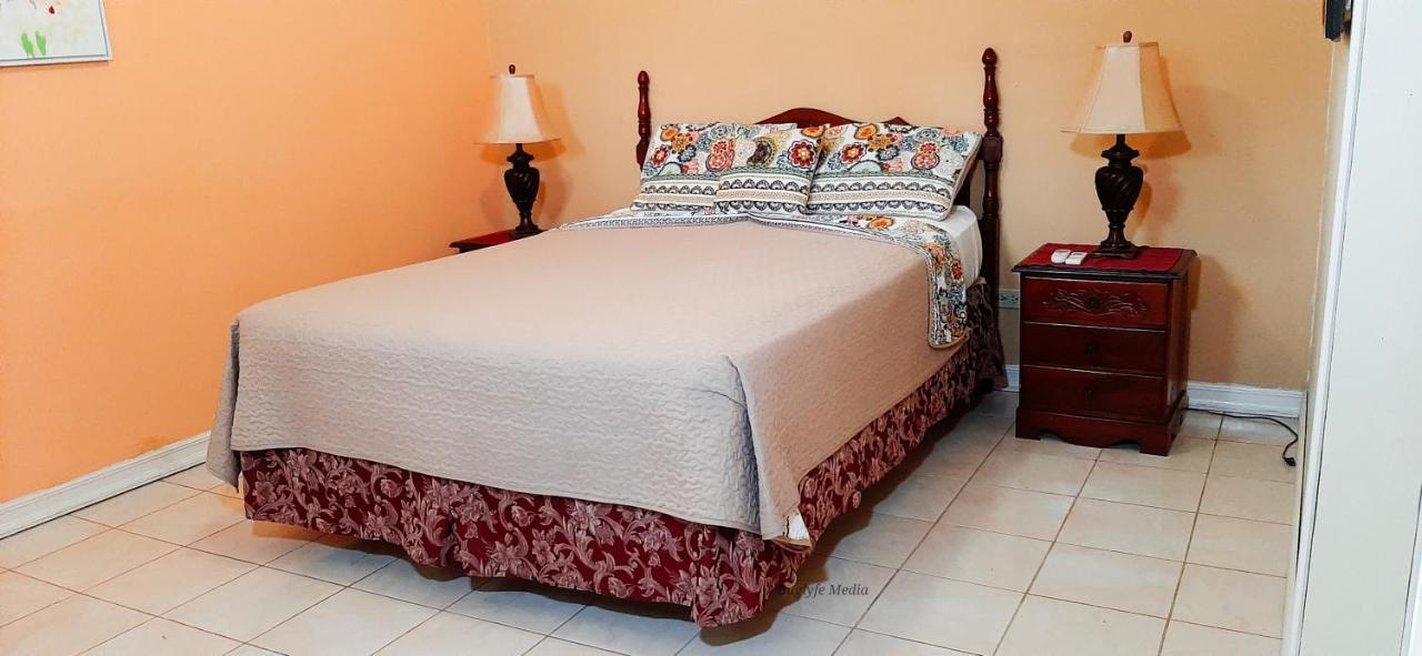 Homestay Jamaica Extended / Golf Veiw *