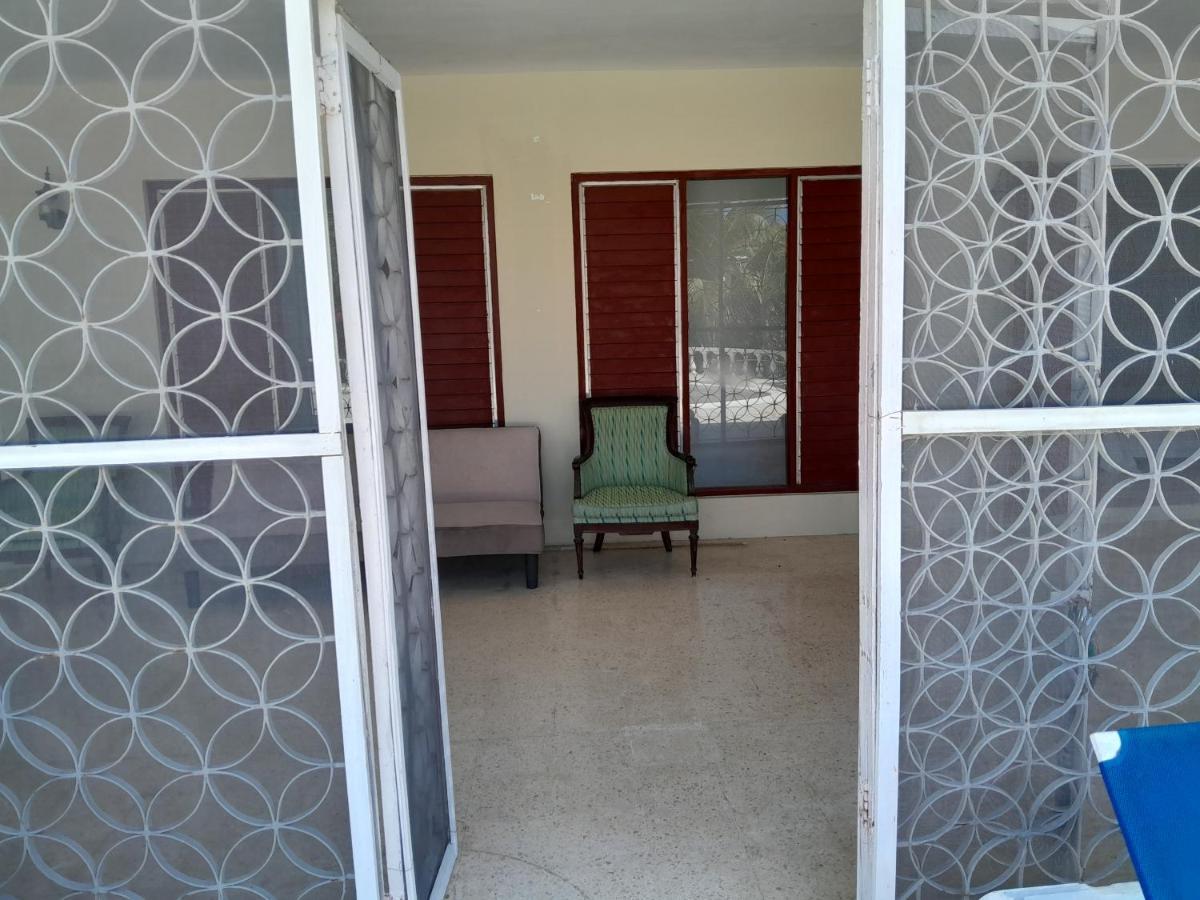 Chinnor-kent Ave Pousada Montego Bay