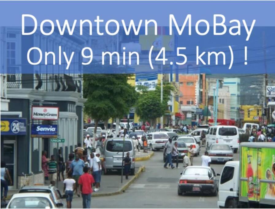Free Airport Pickup 5 Minutes From Airport And