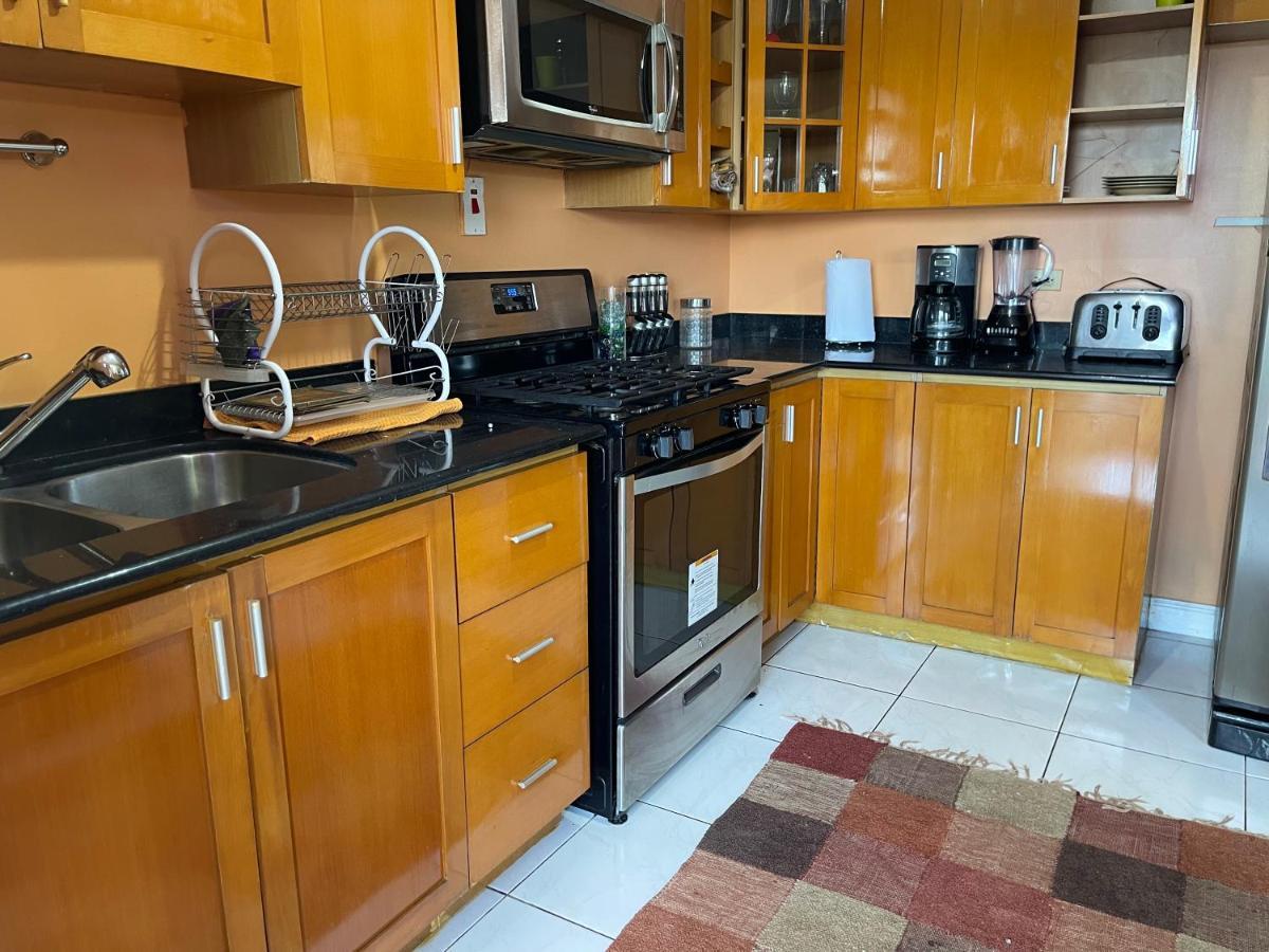 Apartment Free Airport Pickup 5 Minutes From Airport And