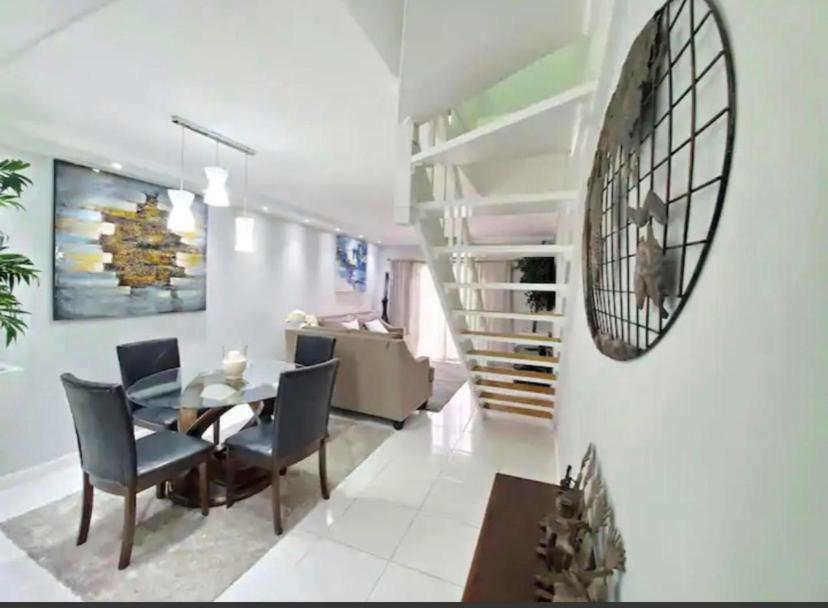 Samreak Chivit Apartment *