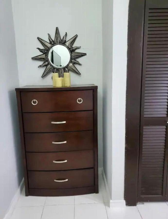 Samreak Chivit Apartment Montego Bay