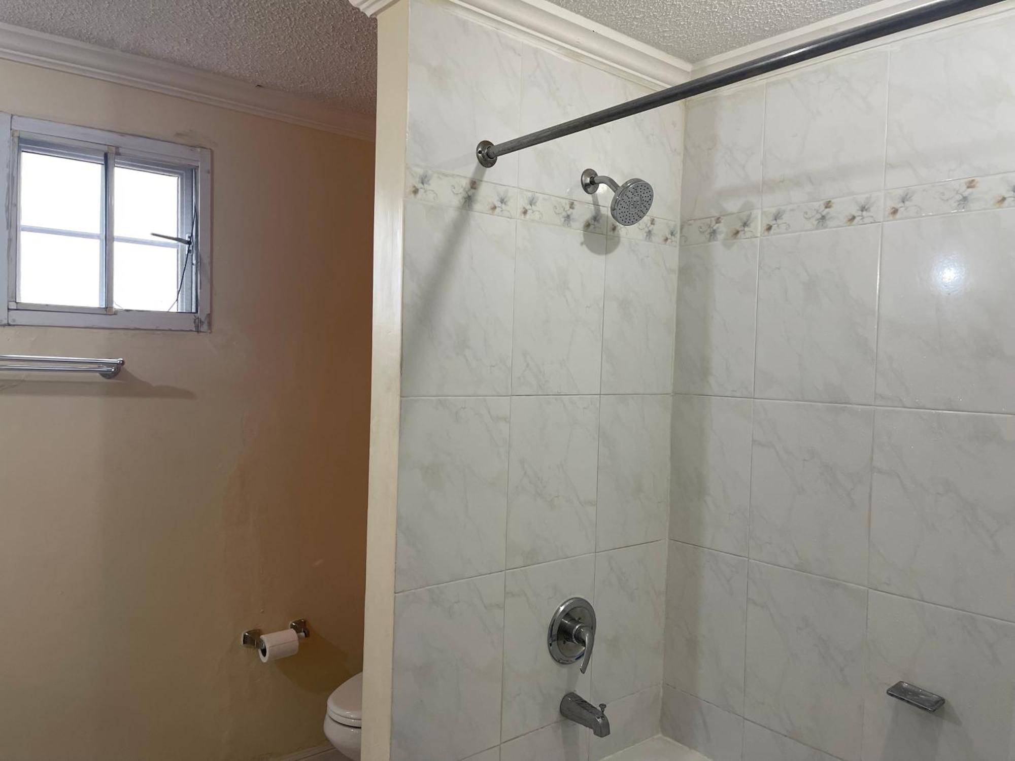 Apartment Free Airport Pickup 5 Minutes From Airport And Montego Bay