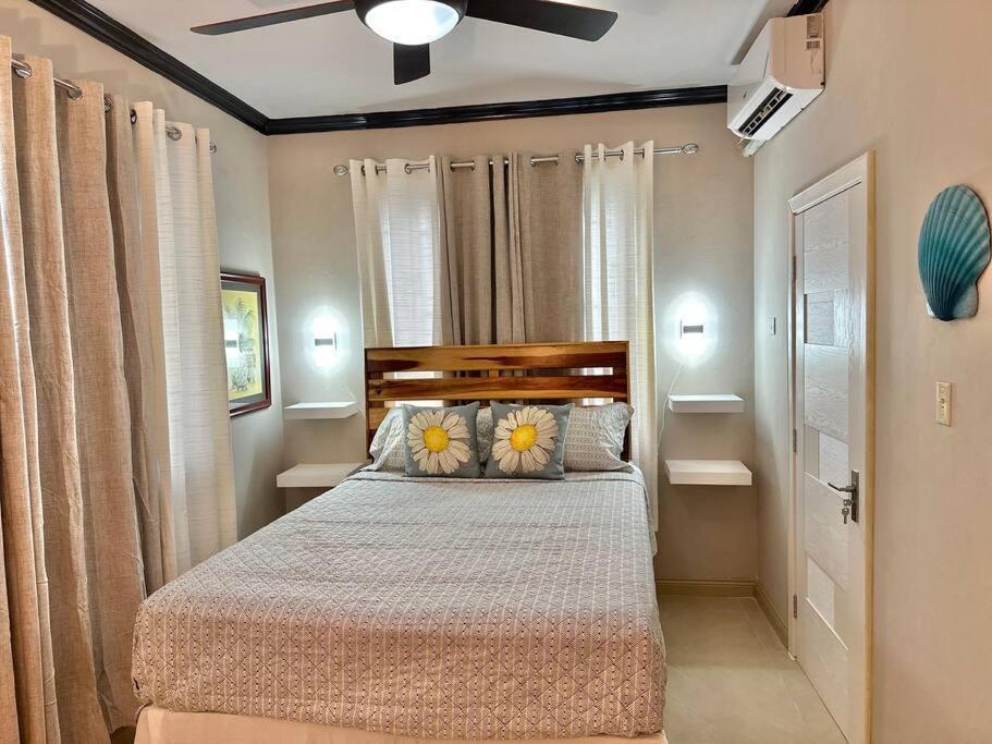 The Shelton Tower 1 Apartment Montego Bay