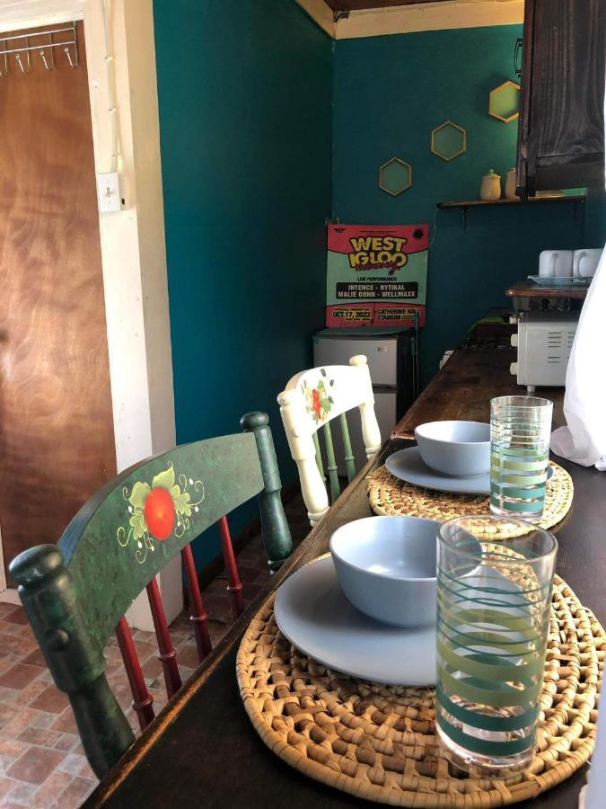 Somom Mobay Guest house Montego Bay