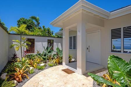 Hospitality Expert Nianna Eden - 7br Pools * Montego Bay