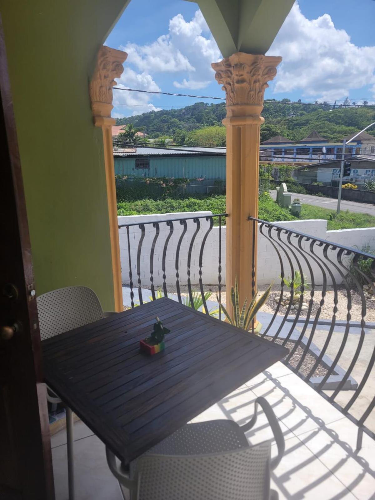 Herridge Manor Apartment Montego Bay