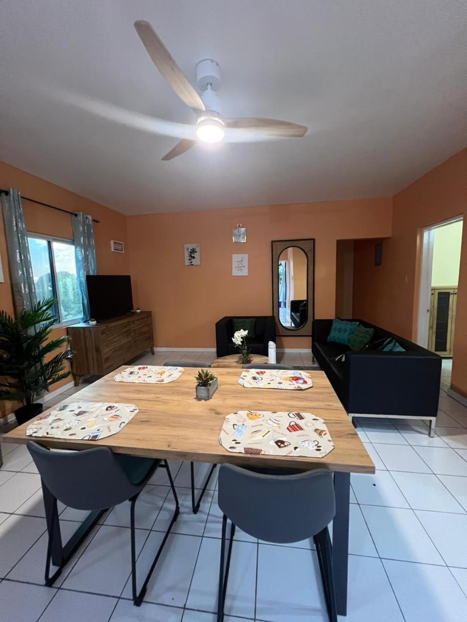 Paradies 1 Apartment Montego Bay