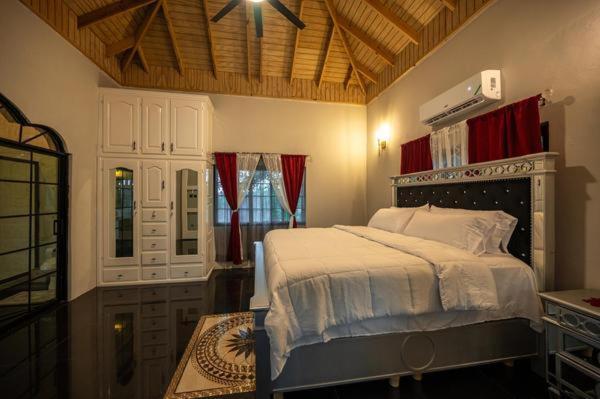 Casa de hóspedes One Luxuray *