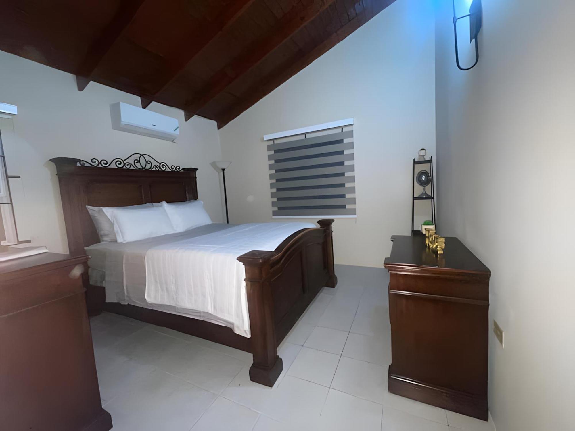 Yaad Iv Villa Montego Bay