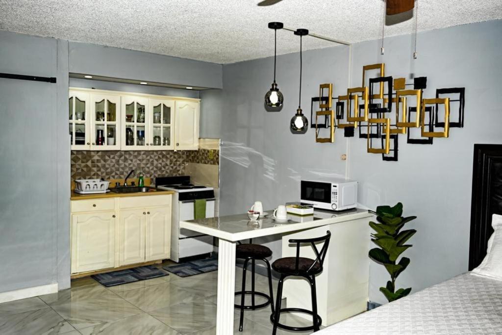 D'escape At Seawind On The Bay Apartment