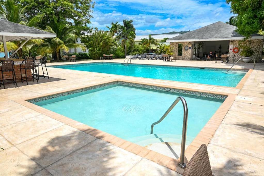 D'escape At Seawind On The Bay *