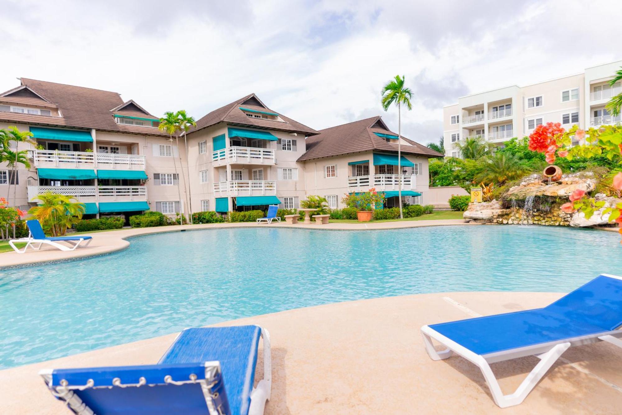 Apartment Seaport Paradise