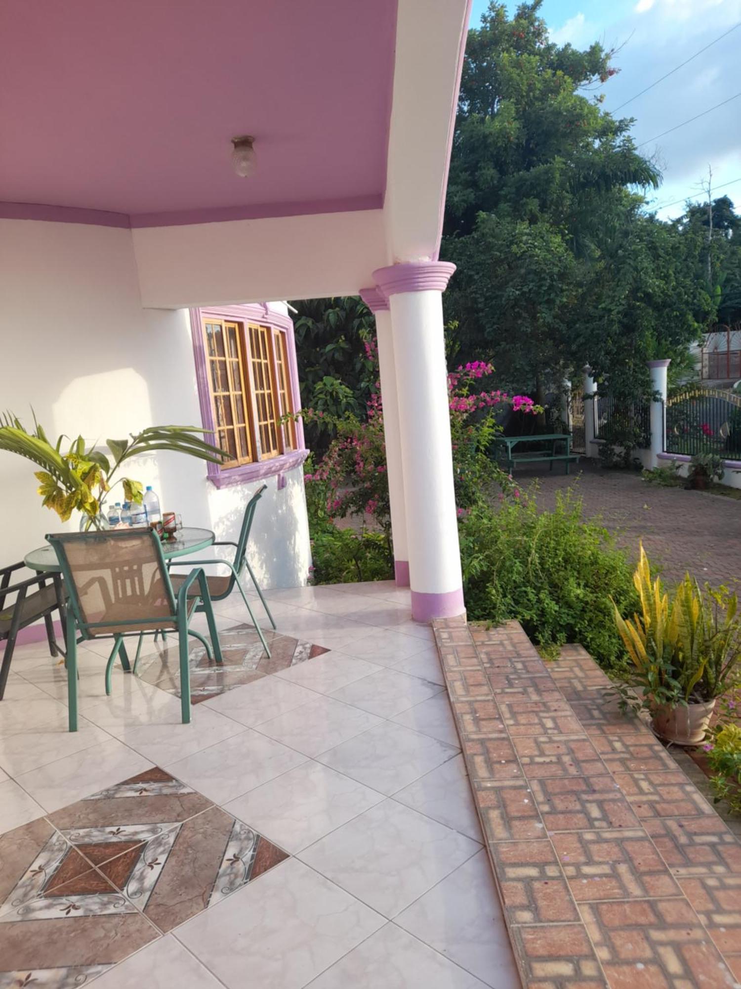 Sweetsop Jamaica Homestay