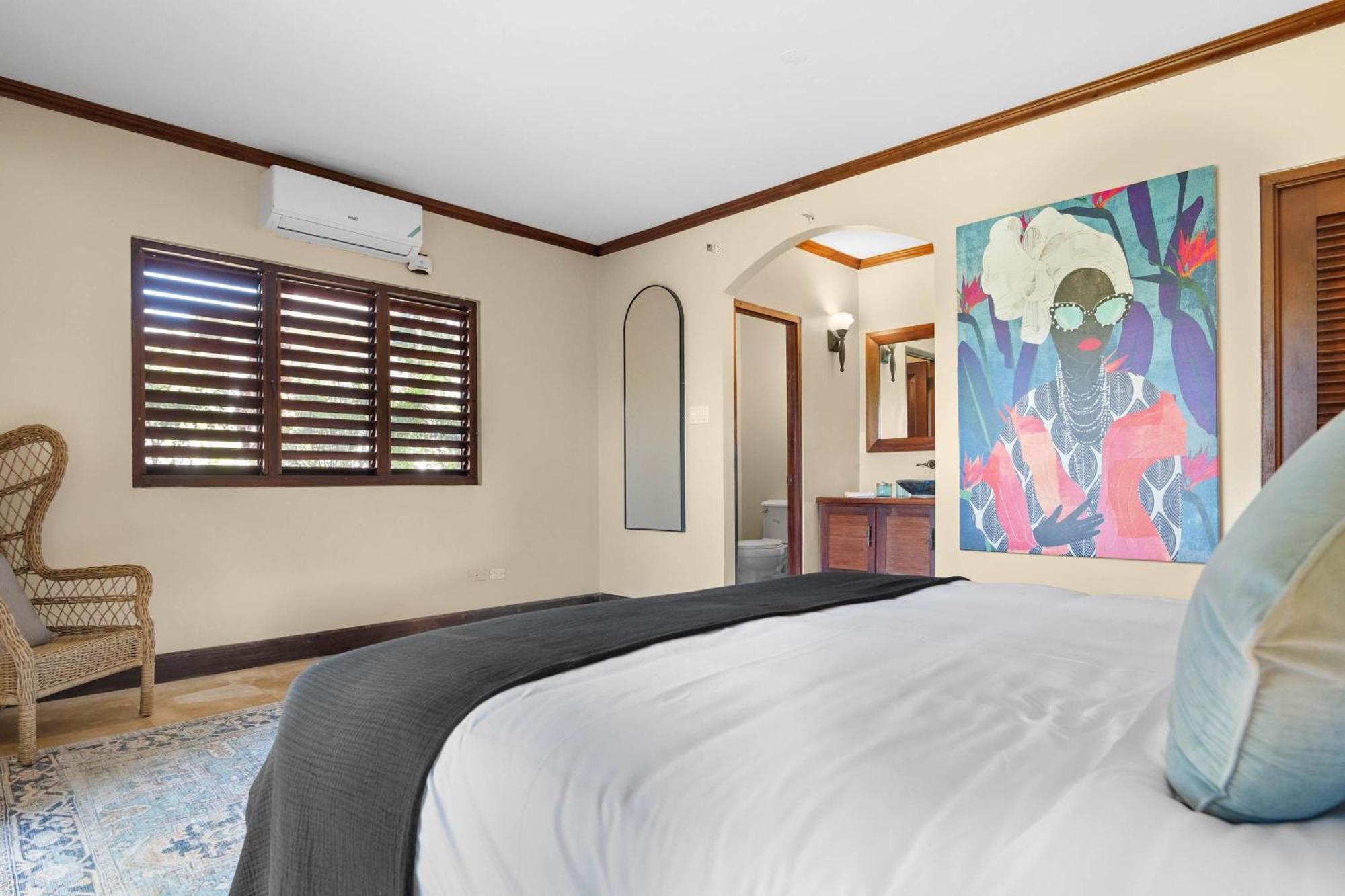 Hospitality Expert Ultra 11br