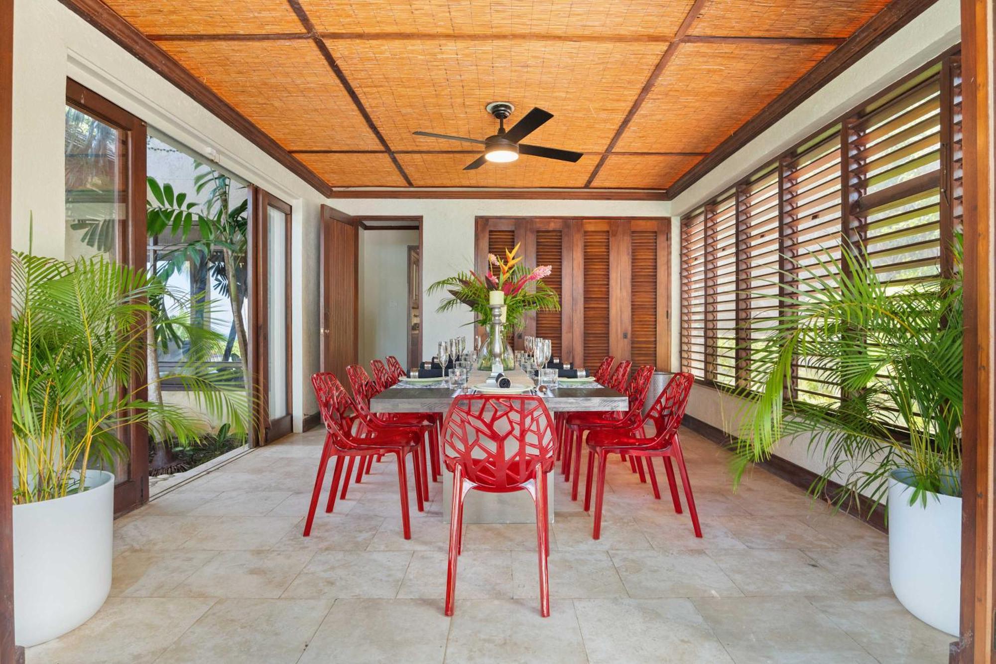Hospitality Expert Ultra 11br