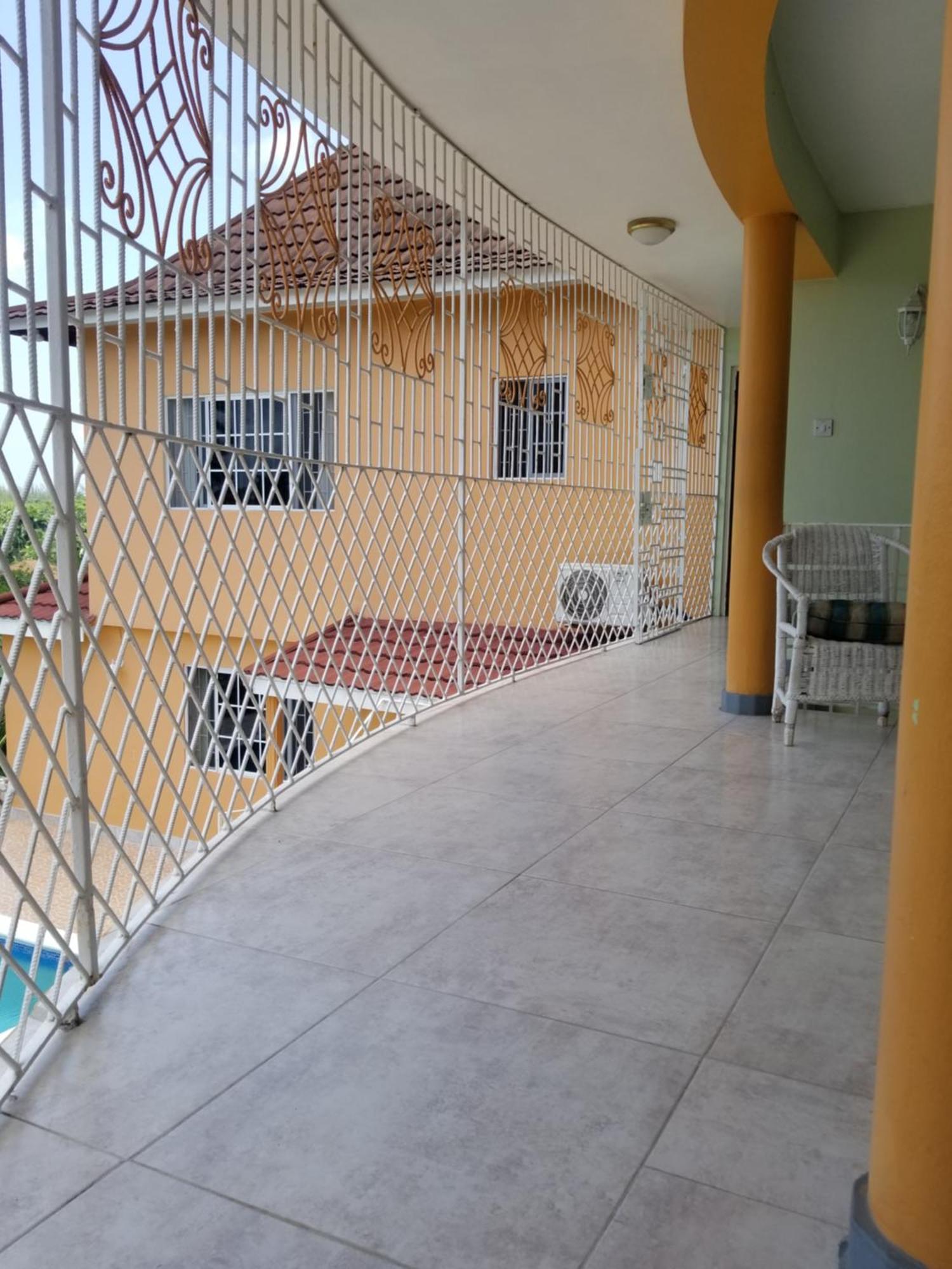 Hotel Chaudhry Second Floor Single