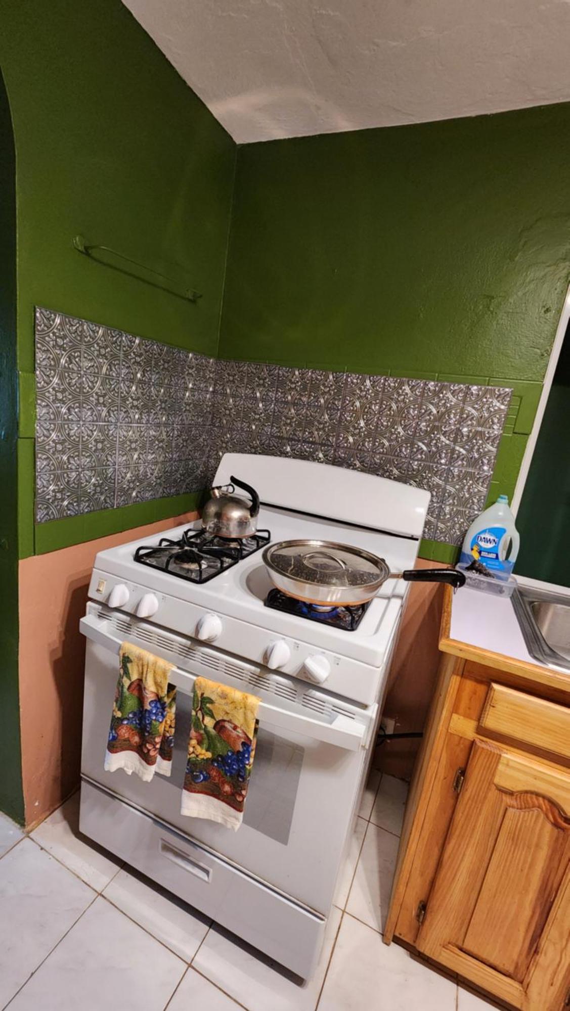 Jade Coast Getaway Near Guest house *