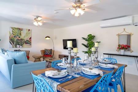 Hospitality Expert Cha3 - Pool Hip-strip Apartamento Montego Bay