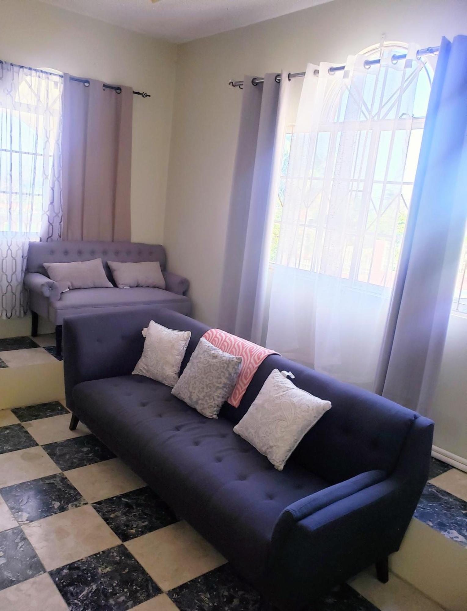 Comfy * Montego Bay