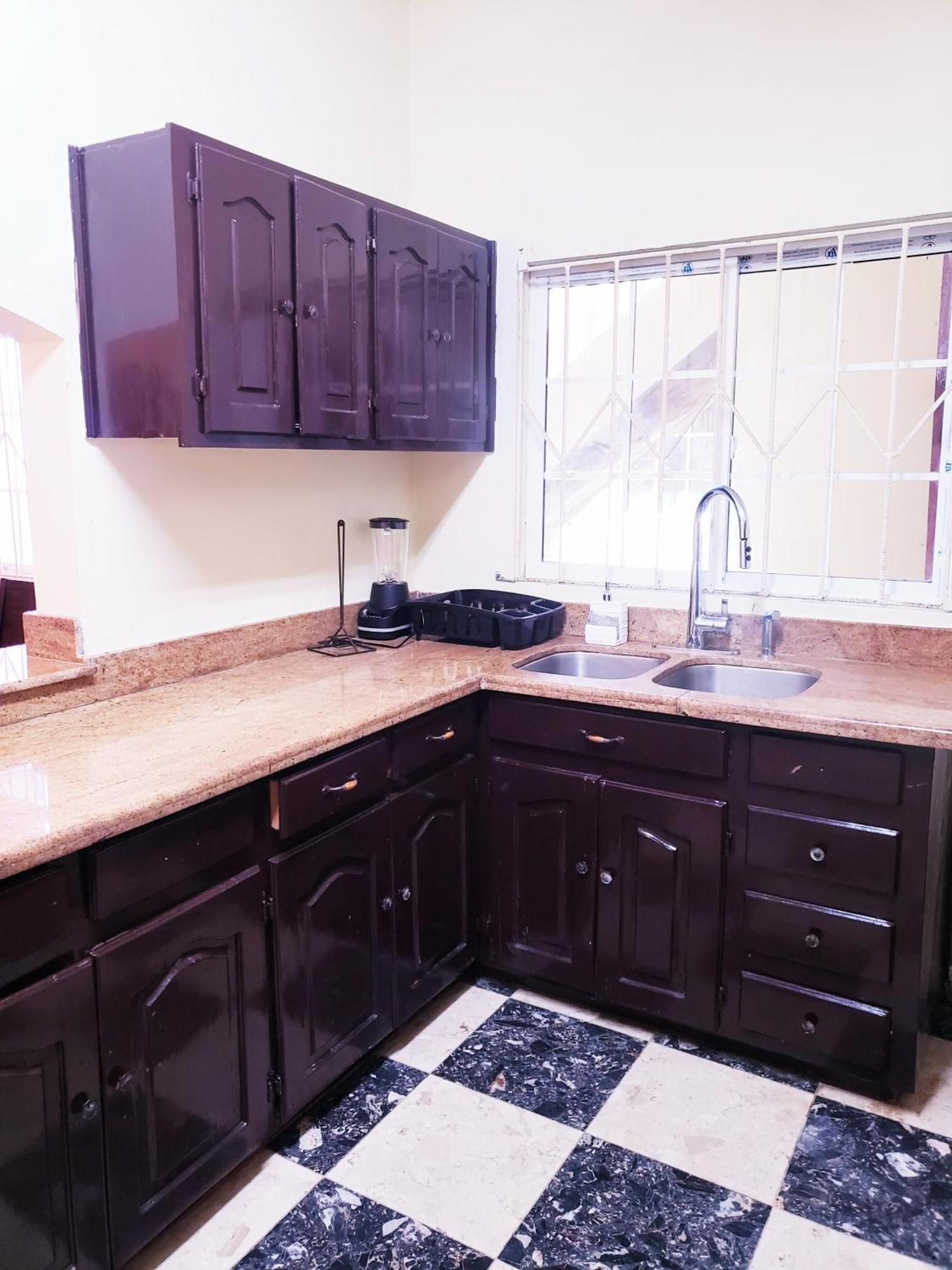 Comfy Guest house Montego Bay
