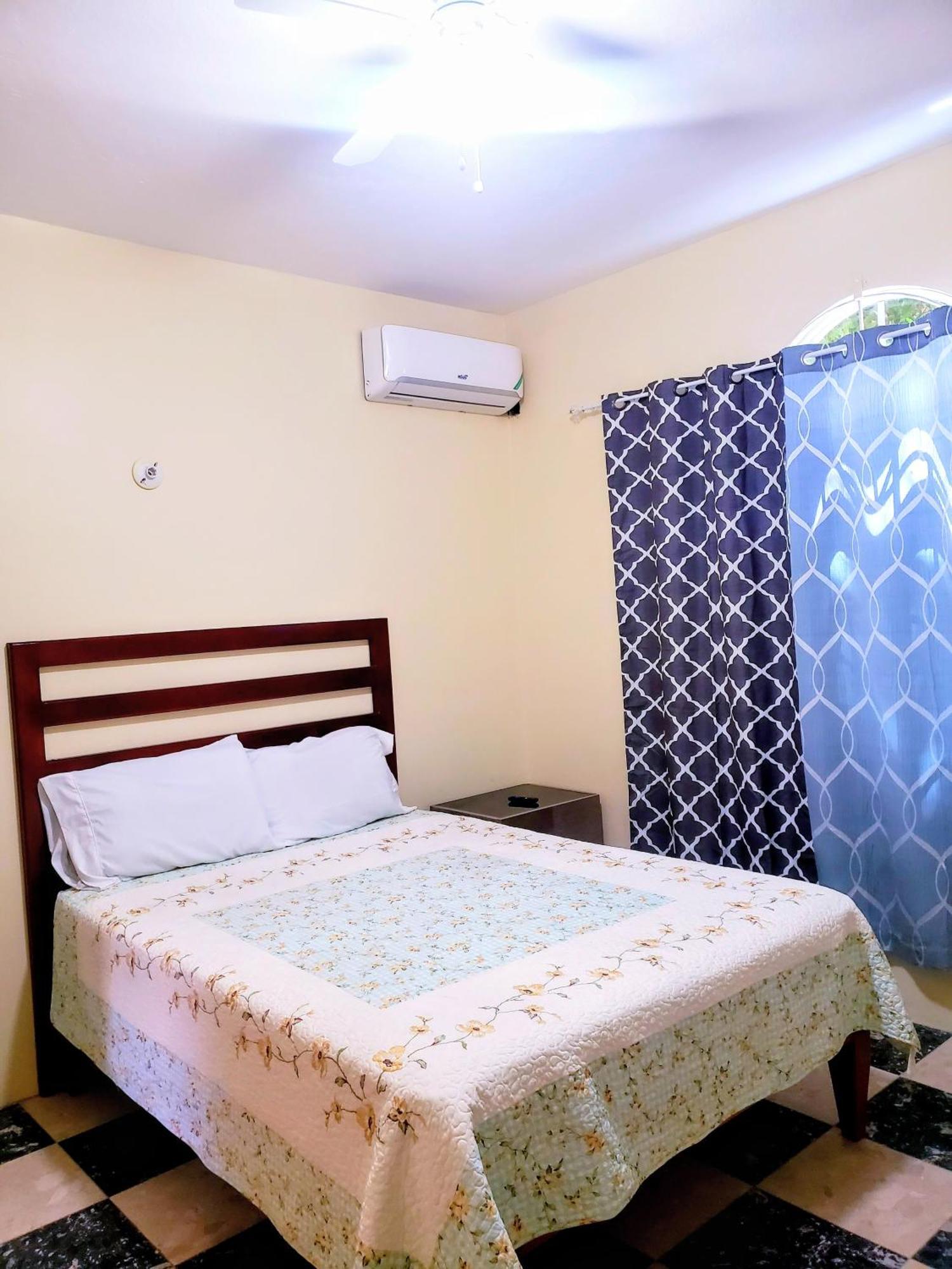 Comfy Guest house *