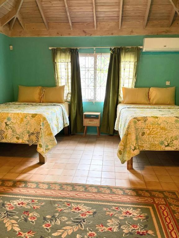 Villa Yancey Largo With Private Pool