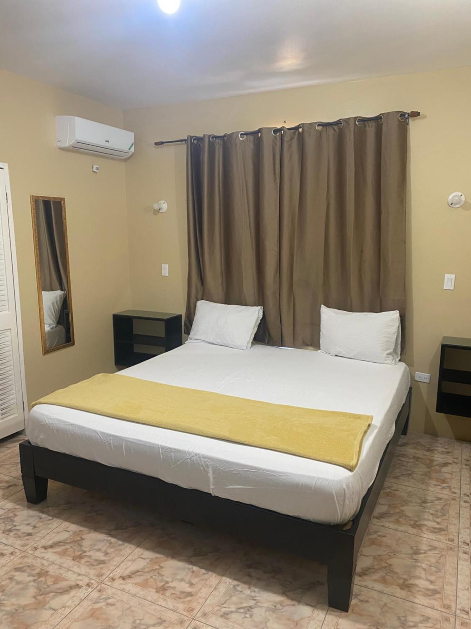 Marshan * Montego Bay