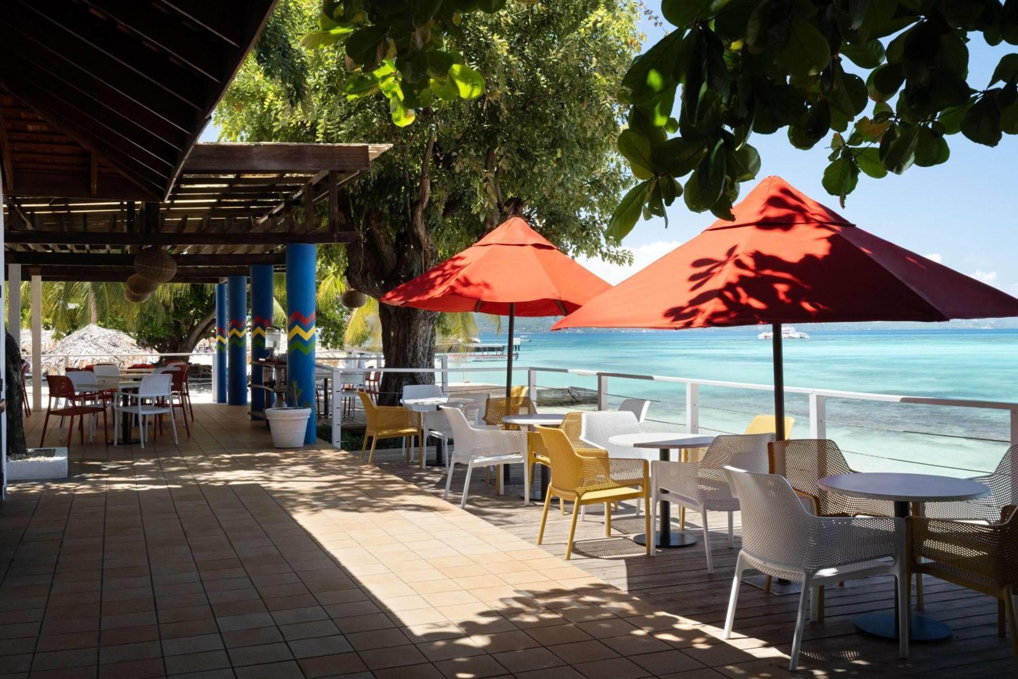 Grand Decameron Montego Beach, A Trademark Resort
