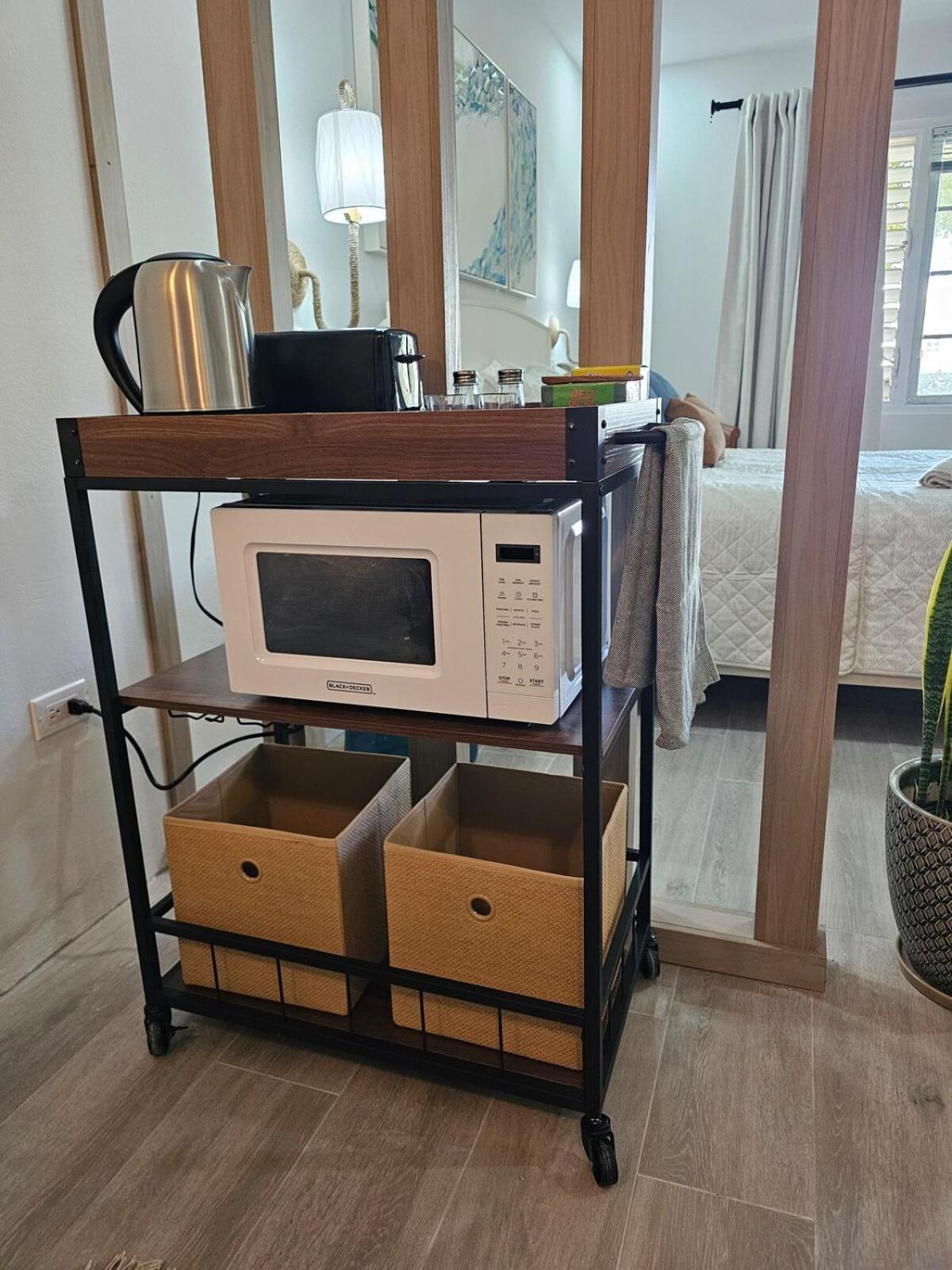 & Bay Apartment *