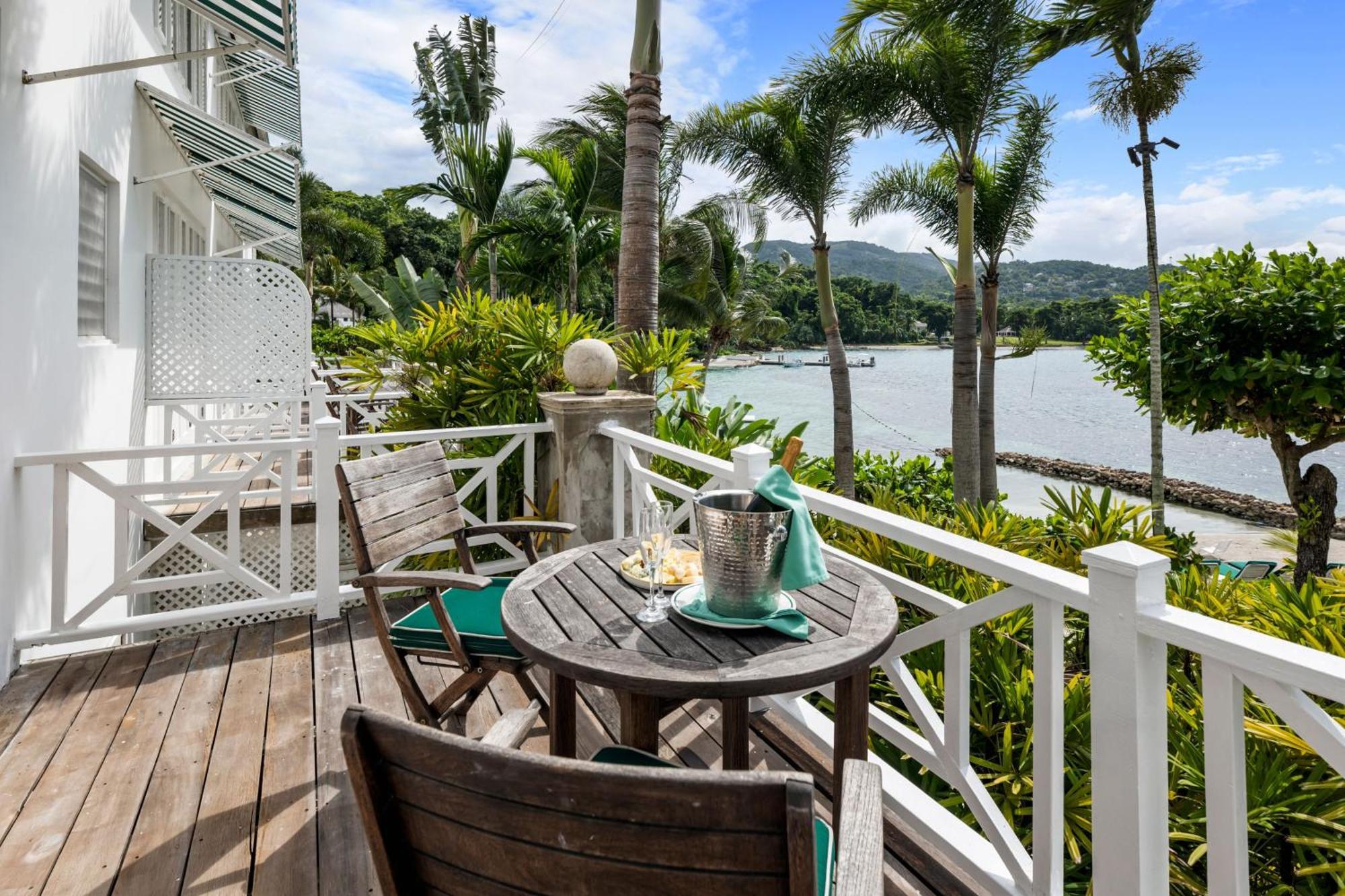 Resort Round Hill &