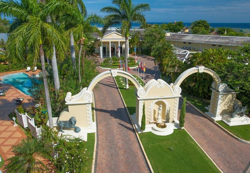 Sandals Royal Caribbean (adults Only) Hotel