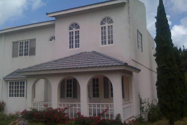 Rush Bond Montego Bay