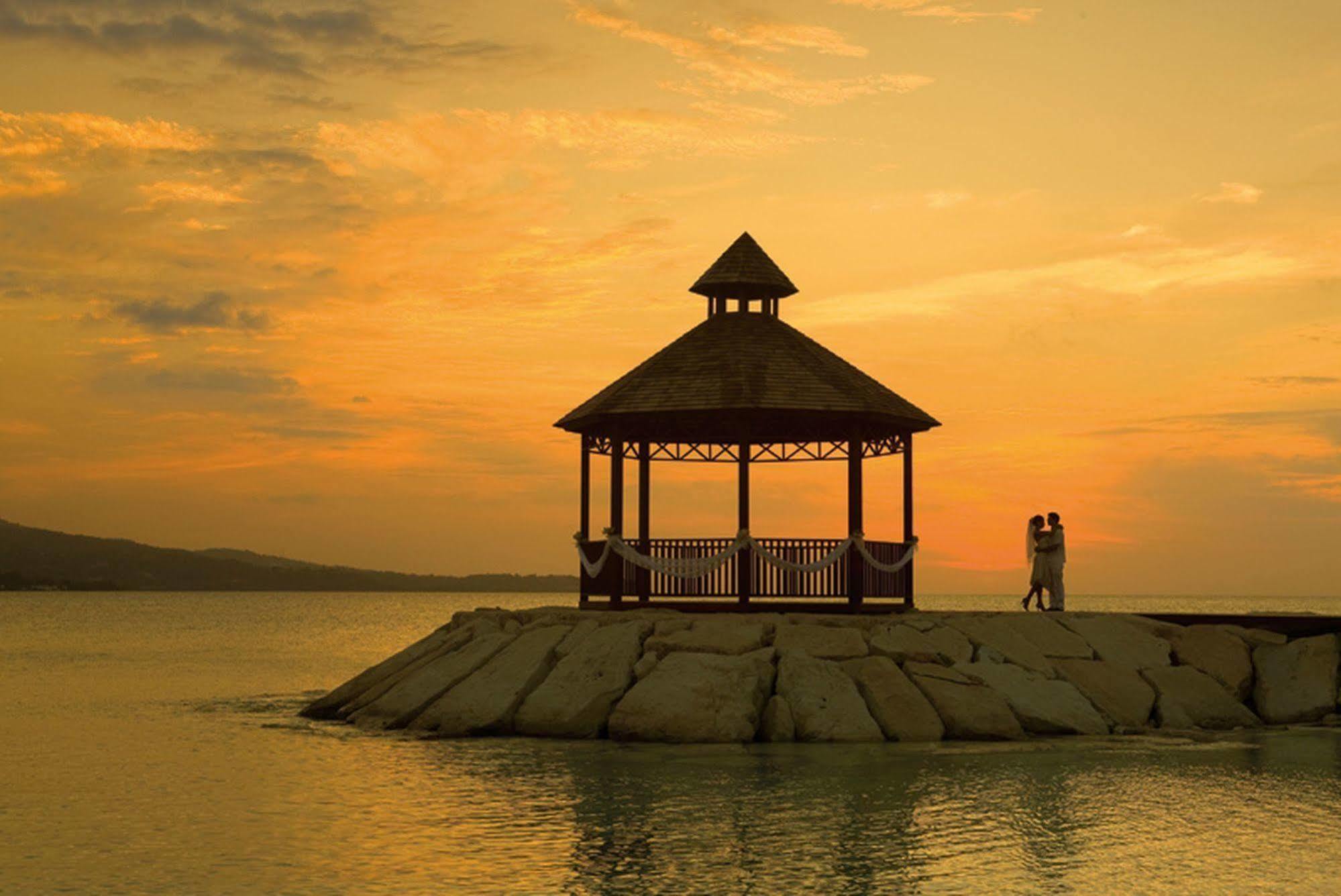 Secrets Wild Orchid Adults Only Resort 5*