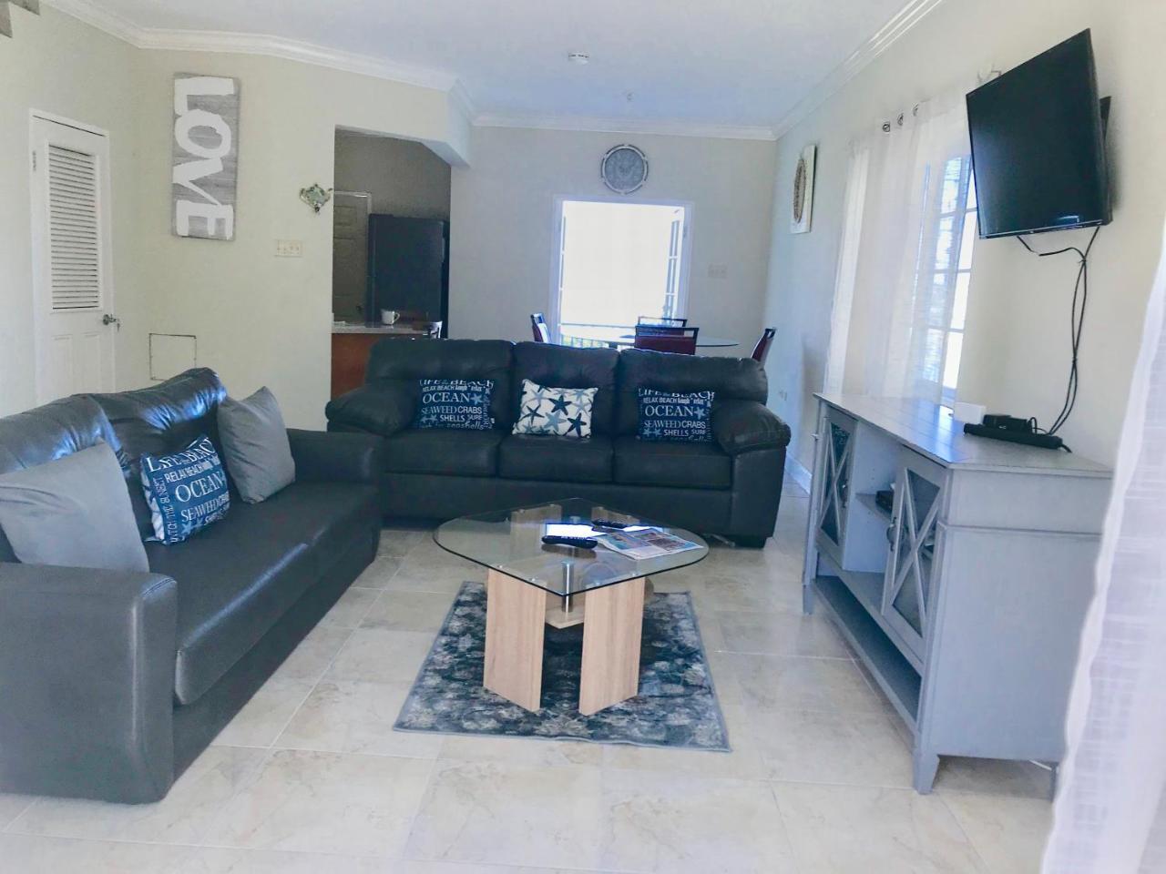 Apartment 2 Bedrooms Panoramic Seaview With Pool *