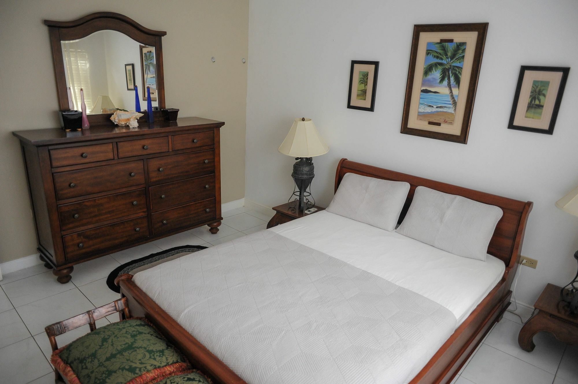 Country Club Mangowalk Townhouse Hotel 3*